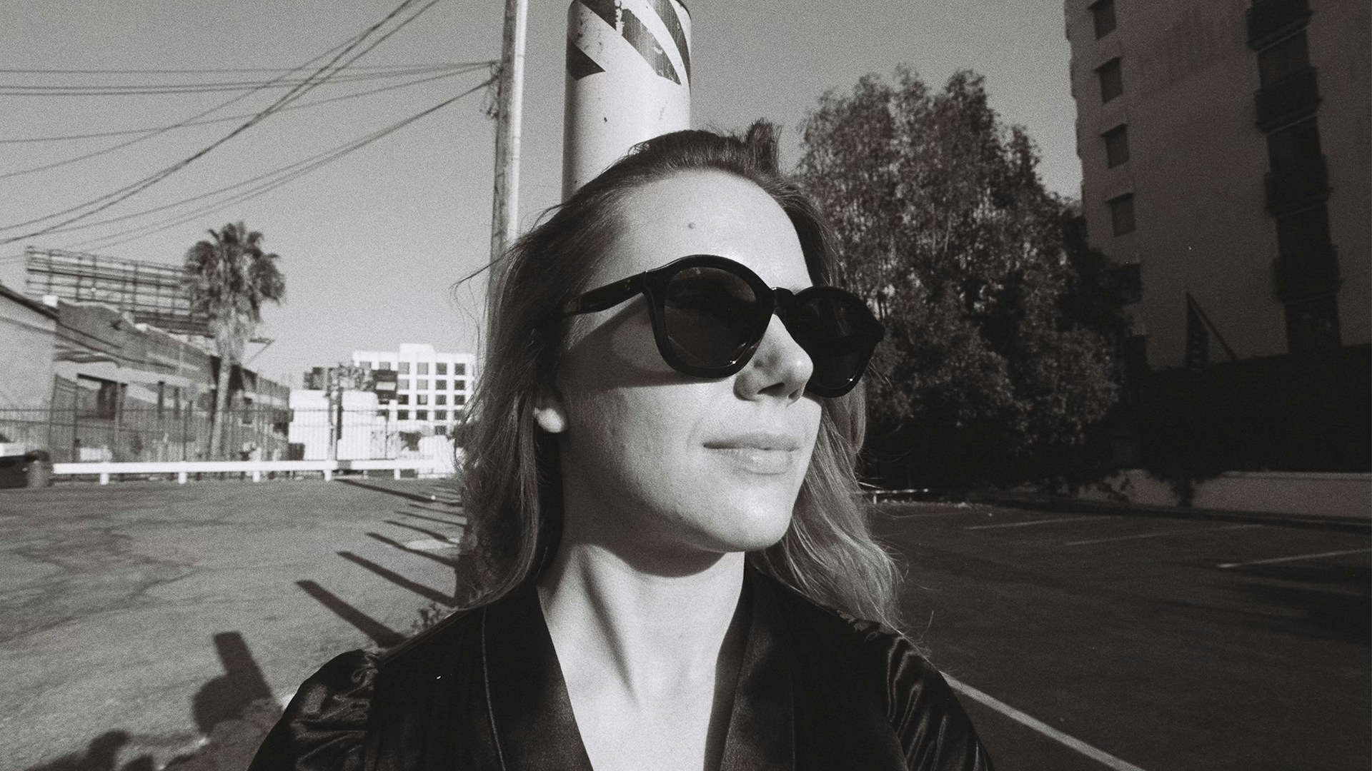 Woman wearing sunglasses on a sunny day